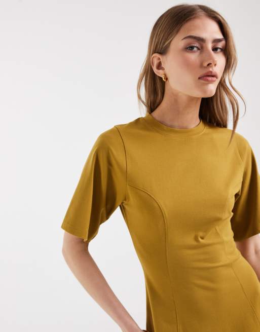 ASOS DESIGN – Olivgrön miniklänning med markerad midja och dekorativ söm, 3 av 4