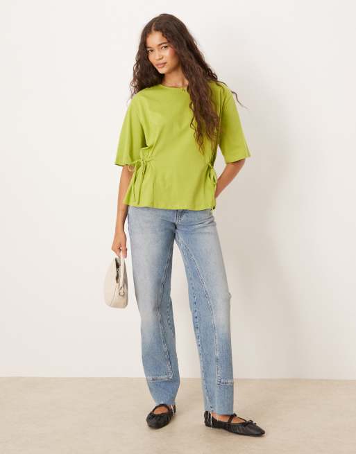 ASOS DESIGN – Olivgrön t-shirt med knytband i sidan, 3 av 4