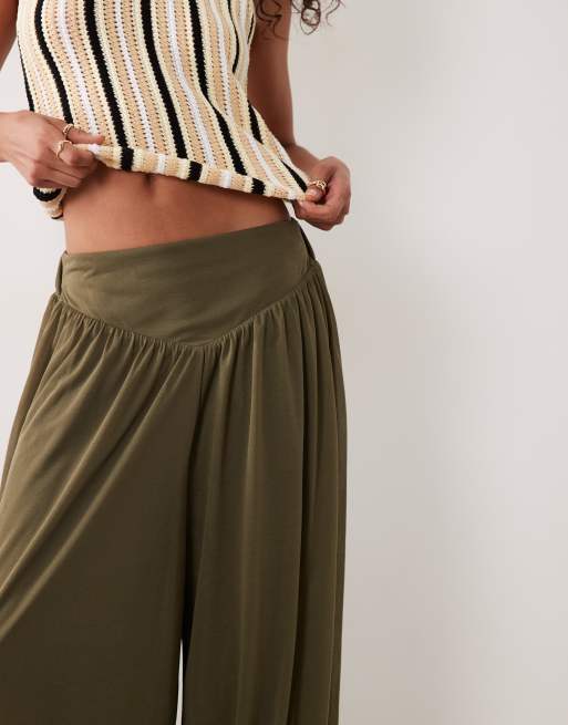ASOS DESIGN – Olivgröna, ankellånga, mjuka ballongbyxor med brett midjeband, 3 av 5
