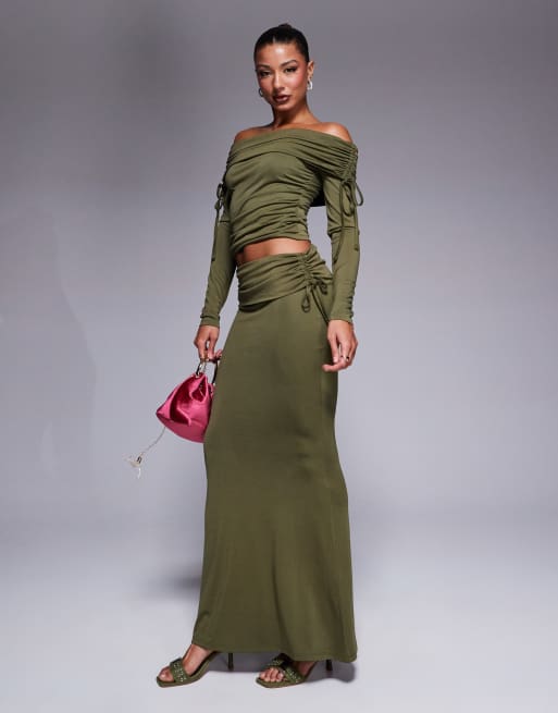 ASOS DESIGN – Oliwkowa spódnica maxi z modalu premium o kroju syrenki z odwijaną talią i marszczeniami po bokach
