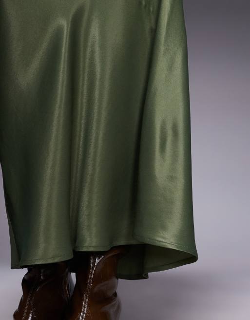 ASOS DESIGN – Oliwkowozielona satynowa spódnica maxi ze skosu, 5 z 5