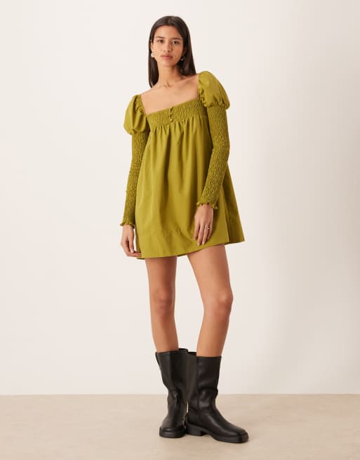 ASOS DESIGN – Oliwkowozielona sukienka mini z długimi rękawami i marszczeniem na biuście z guzikami