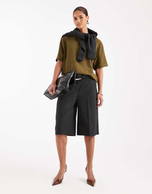 ASOS DESIGN – Oliwkowy fakturowany T-shirt dżersejowy oversize, 4 z 4