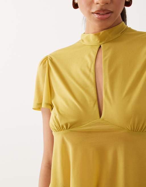 ASOS DESIGN – Oliwkowy top z krótkimi rękawami i łezką, 2 z 4