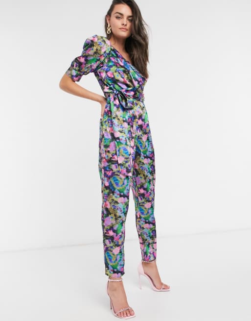 ASOS DESIGN One Shoulder Jumpsuit in Rosa mit Puffarmeln und verschwommenem Blumenmuster ASOS