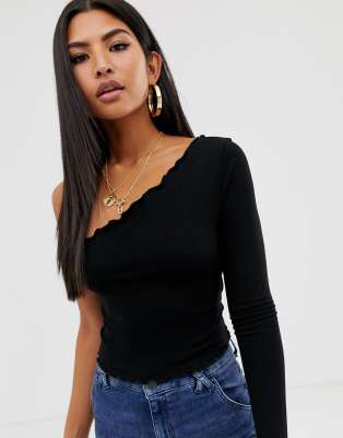 ASOS DESIGN one shoulder long sleeve crop t-shirt with lettuce hem in ...