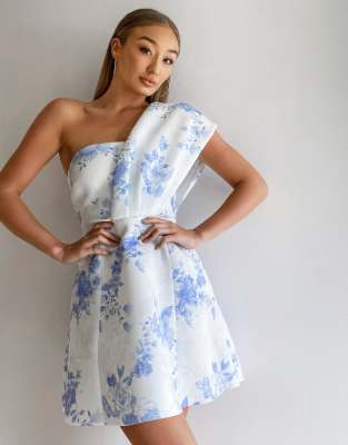 chiffon tie back midi skater dress