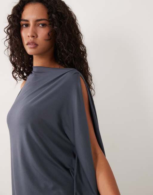 ASOS DESIGN one-shoulder top med kappeeffekt i kulsort, 2 af 4