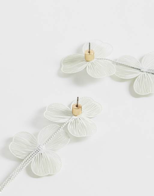 ASOS DESIGN - Oorbellen met bloemen van ijzerdraad in ivoorwit, 4 van 4