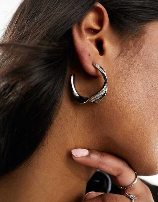 ASOS DESIGN - Oorbellen met gedraaid detail in zilverkleur