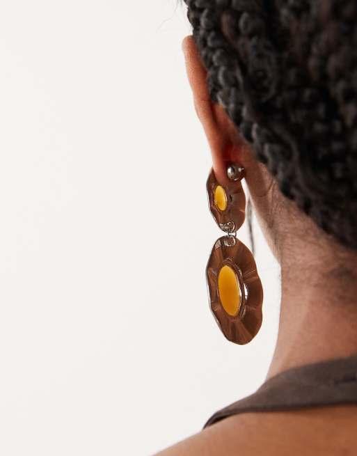 ASOS DESIGN - Oorbellen met hangertje met dubbele steen in zilverkleur, 4 van 4