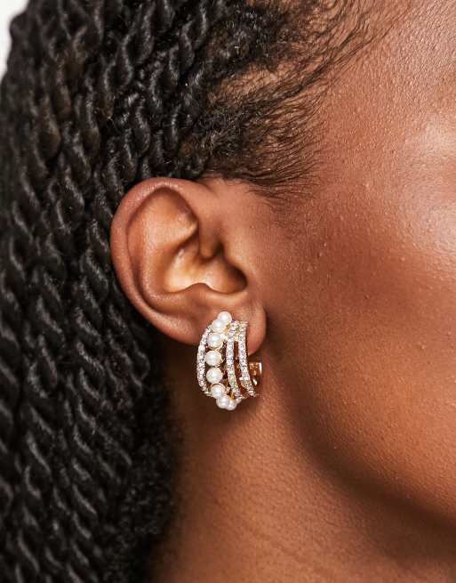 ASOS DESIGN - Oorbellen met klemsluiting en rij pareltjes in goudkleur
