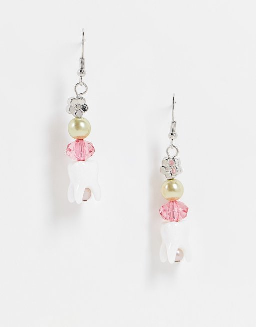 ASOS DESIGN - Oorbellen met kralen en tandbedeltje