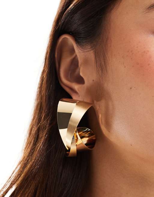 ASOS DESIGN- Oorringen met abstract model in goudkleur