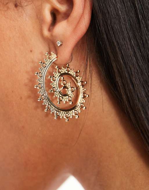 ASOS DESIGN - Oorringen met filigraan-detail in goudkleur