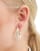 Thumbnail 1 van 4