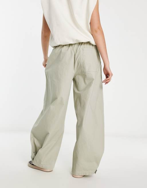 ASOS DESIGN oversized cargo trouser in olive