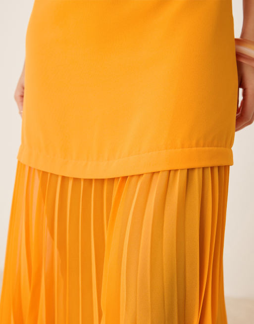ASOS DESIGN – Orange midiklänning med plisserad kjol, låg midja och smala axelband, 4 av 4