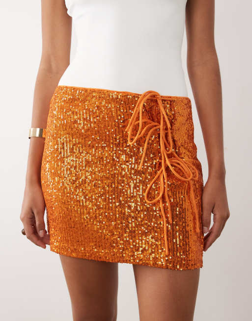 ASOS DESIGN – Orange minikjol med paljetter och knytning i sidan, 4 av 5