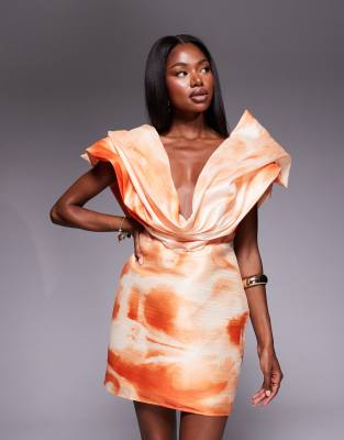 ASOS DESIGN – Orange, strukturerad miniklänning med djup ringning och abstrakt mönster - view 1