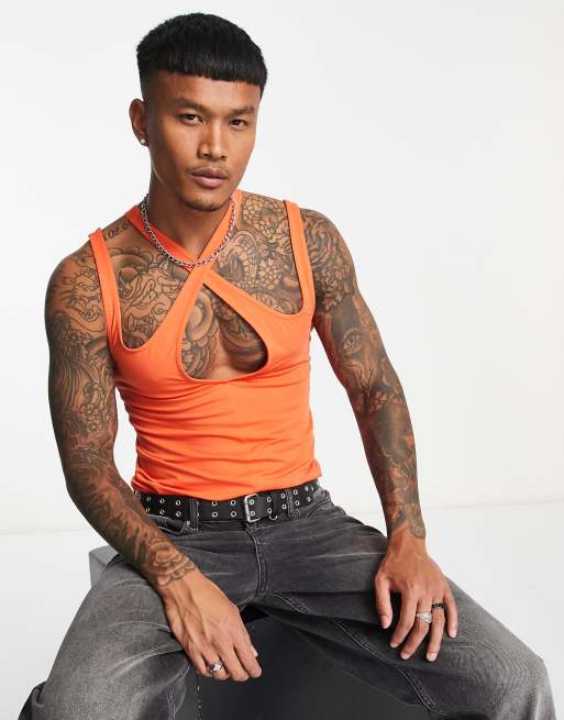 ASOS DESIGN - Orange, tætsiddende top med krydsende stropper