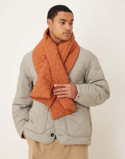 ASOS DESIGN – Orange, vadderad halsduk med kviltad design och packbar modell - view 1