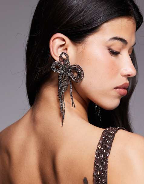 ASOS DESIGN - Orecchini a bottone a fiore argento scuro con perline - view 1