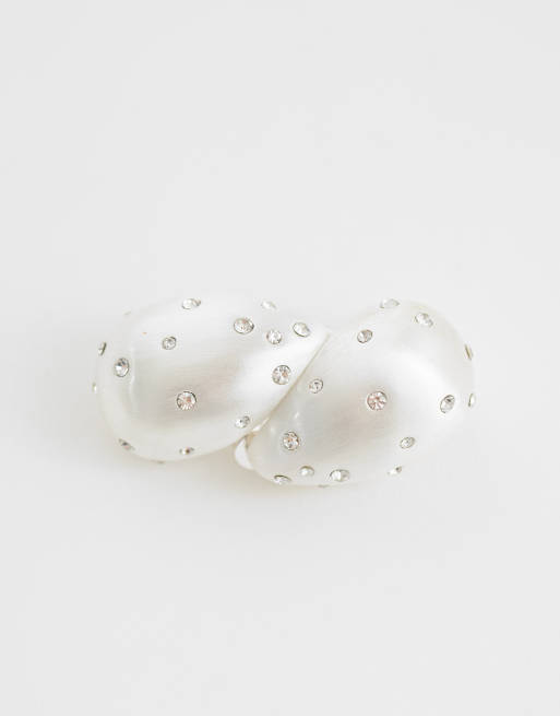 ASOS DESIGN - Orecchini a bottone a goccia avorio spazzolato con strass, 4 di 4