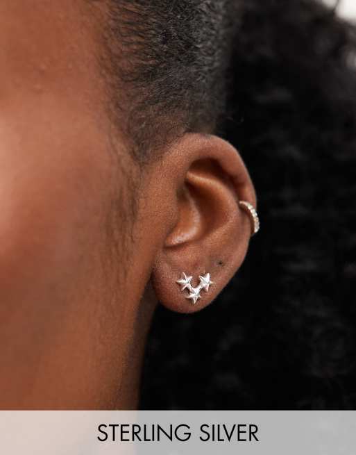 ASOS DESIGN - Orecchini a bottone in argento sterling con dettaglio a forma di stelle