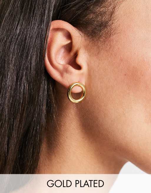 ASOS DESIGN - Orecchini a bottone placcati in oro 14 ct 