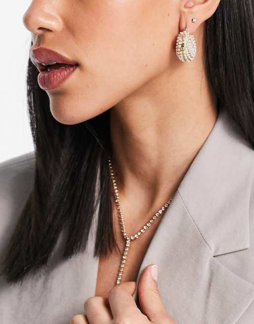 ASOS DESIGN - Orecchini a cerchio color oro con perle