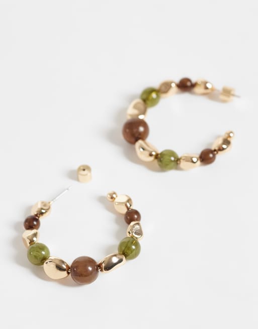 ASOS DESIGN orecchini a cerchio con perline in resina marroni, kaki e color oro - GOLD, 4 di 4