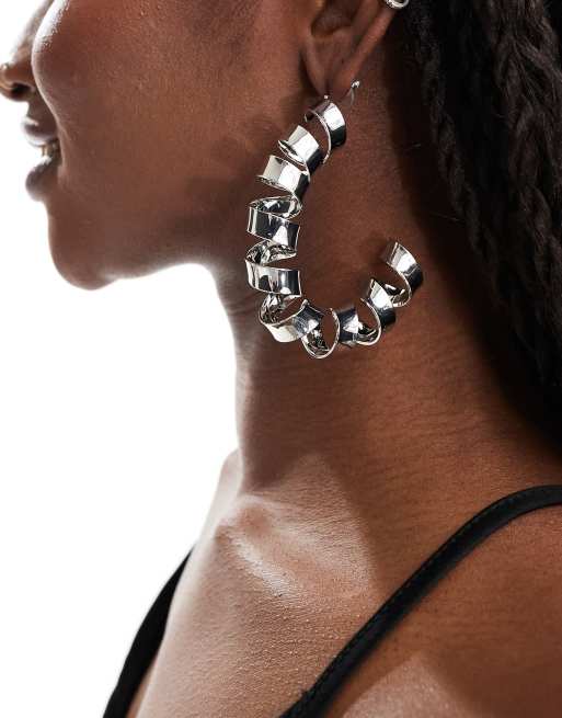 ASOS DESIGN - Orecchini a cerchio da 75 mm argentati con dettaglio arricciato
