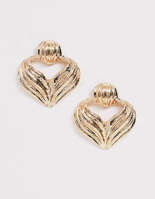 Orecchini Pendenti Betsey Johnson A Cuore Con Stampa Leopardo E Dettagli Olografici 3D