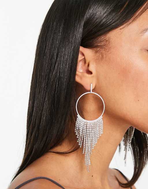 ASOS DESIGN - Orecchini pendenti argentati con anello con frange di cristalli