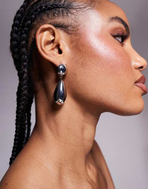 ASOS DESIGN - Orecchini pendenti argentati con dettagli a sfera