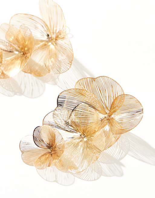 ASOS DESIGN - Orecchini pendenti color oro con petali, 3 di 4