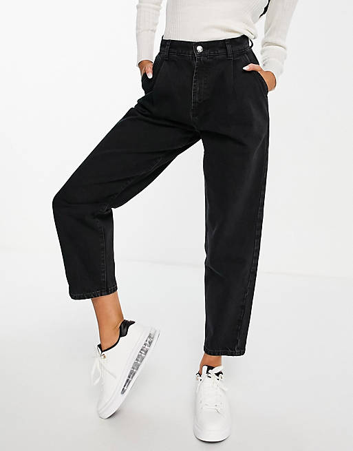 Women organic denim pleat front peg trouser in washed black 