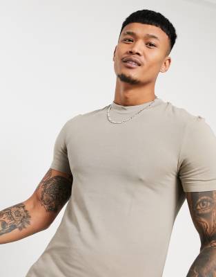 beige plain t shirt