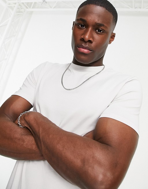 ASOS DESIGN muscle fit t-shirt in off white - WHITE