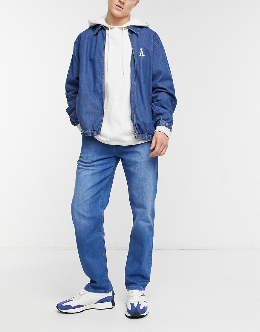ASOS DESIGN original fit jeans in blue 70s wash-Blues