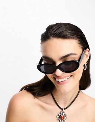 Asos Design Oval Sunglasses In Black