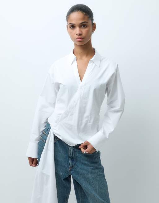 ASOS DESIGN overhemd met gedrapeerd taille-detail en overslag in wit, 3 van 5