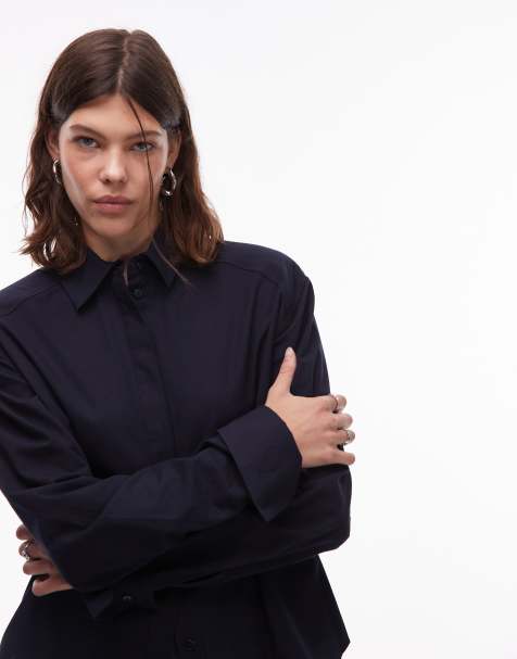 ASOS DESIGN - Overhemd met lange achterkant en schoudervullingen in marineblauw - view 1