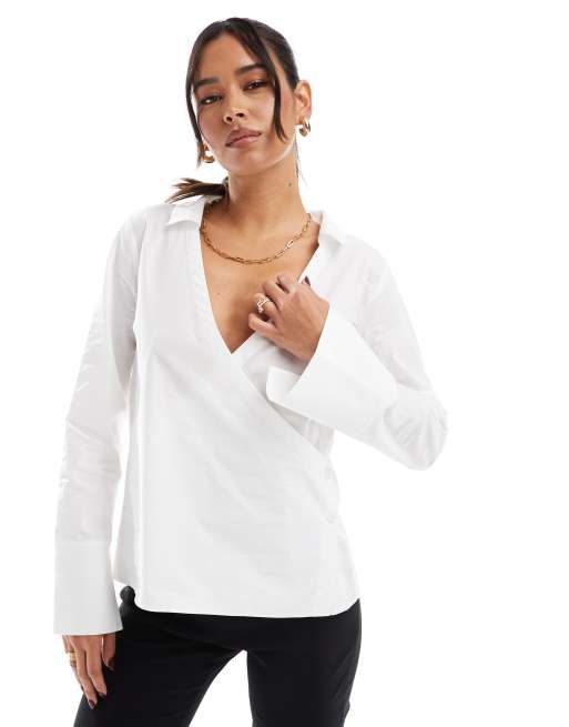 ASOS DESIGN - Overhemd met overslag en asymmetrische knoopbies in wit