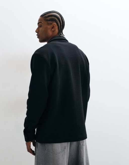 ASOS DESIGN overshirt i våffelstruktur i svart, 3 av 10