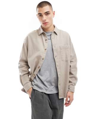 ASOS DESIGN overshirt with pocket details in light grey-Neutral