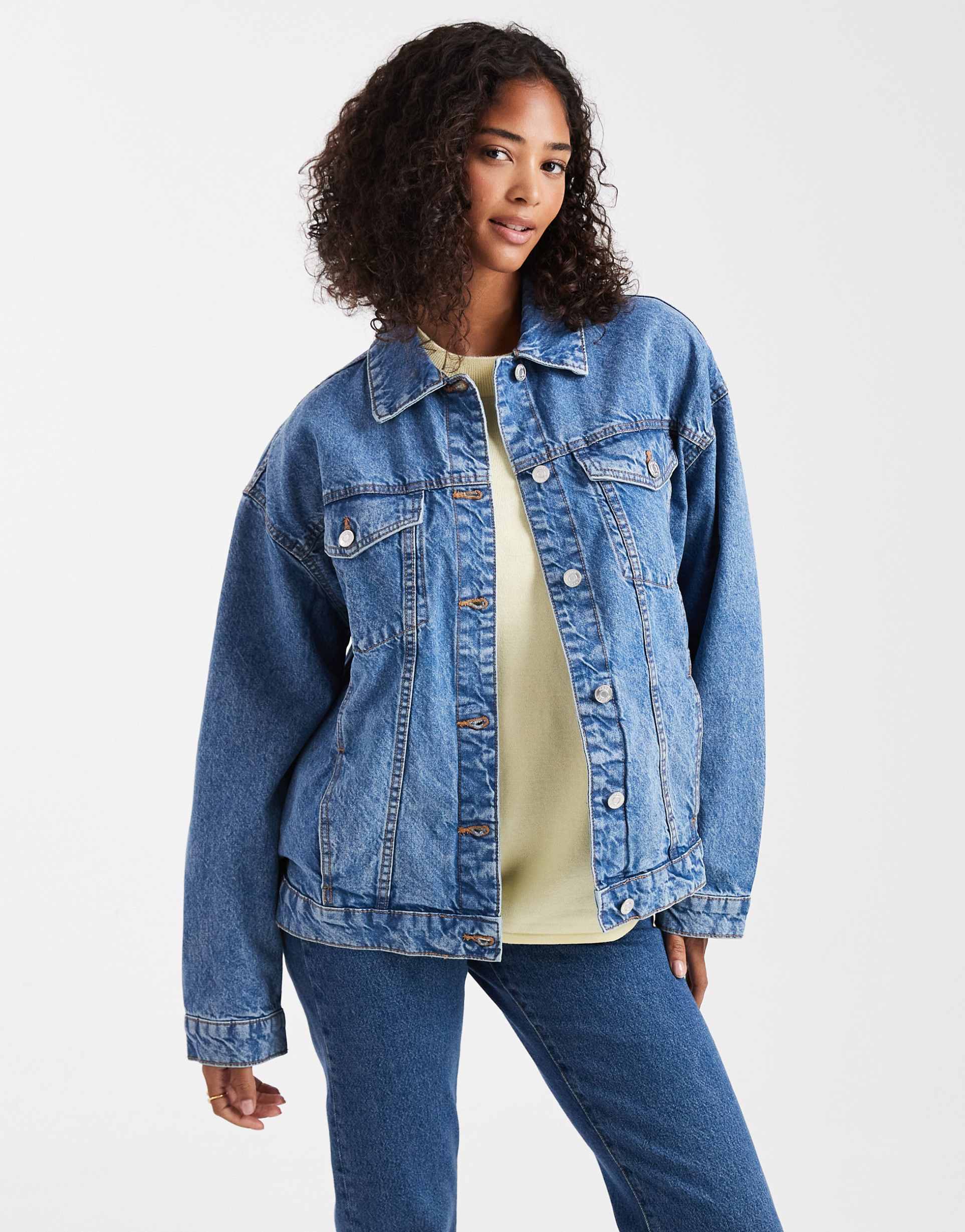 asos design oversize 90s denim jacket in midwash blue