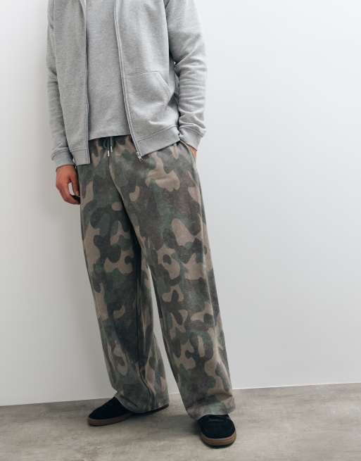 ASOS DESIGN oversize balloon z zakładką w szarym wzorze camo, 2 z 5