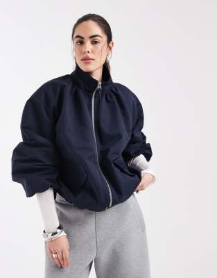 ASOS DESIGN - Oversize-Bomberjacke in Marineblau mit Stehkragen und Ballonsaum
